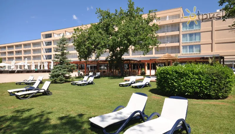 Фото отеля Arena Hotel Medulin 4* Медулин Хорватия экстерьер и бассейны