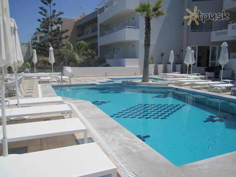 Фото отеля Petradi Beach Lounge Hotel 3* Kreta – Retimnas Graikija išorė ir baseinai