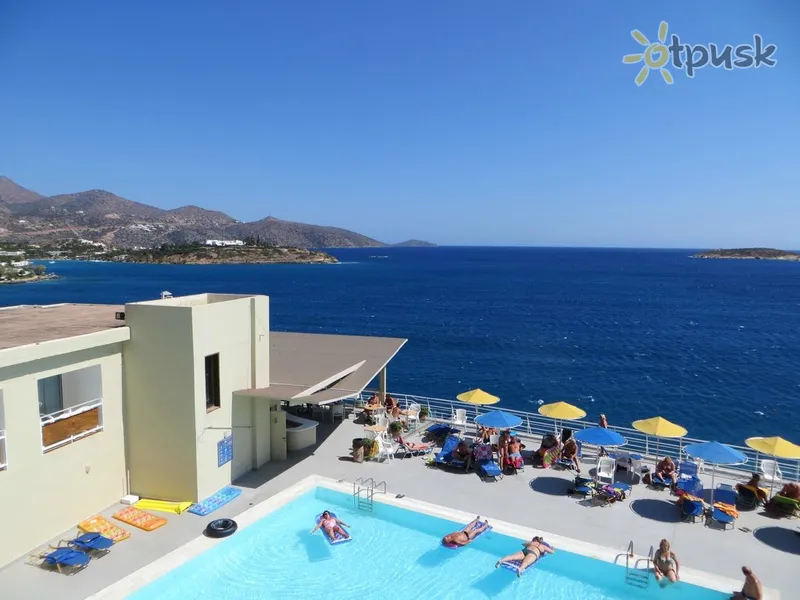 Фото отеля Bomo Coral Hotel Agios Nikolaos 3* о. Крит – Агиос Николаос Греция экстерьер и бассейны
