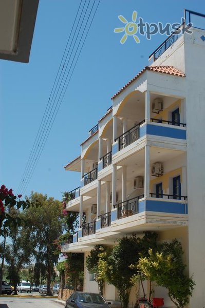 Фото отеля Uncle George Studios & Apartments 3* о. Крит – Ираклион Греция экстерьер и бассейны