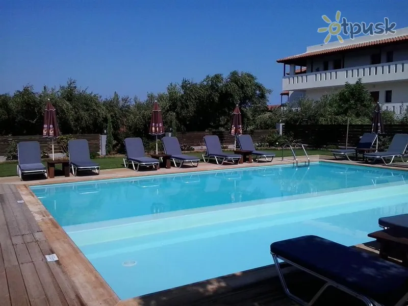 Фото отеля Valentina Apartments 3* о. Крит – Іракліон Греція екстер'єр та басейни