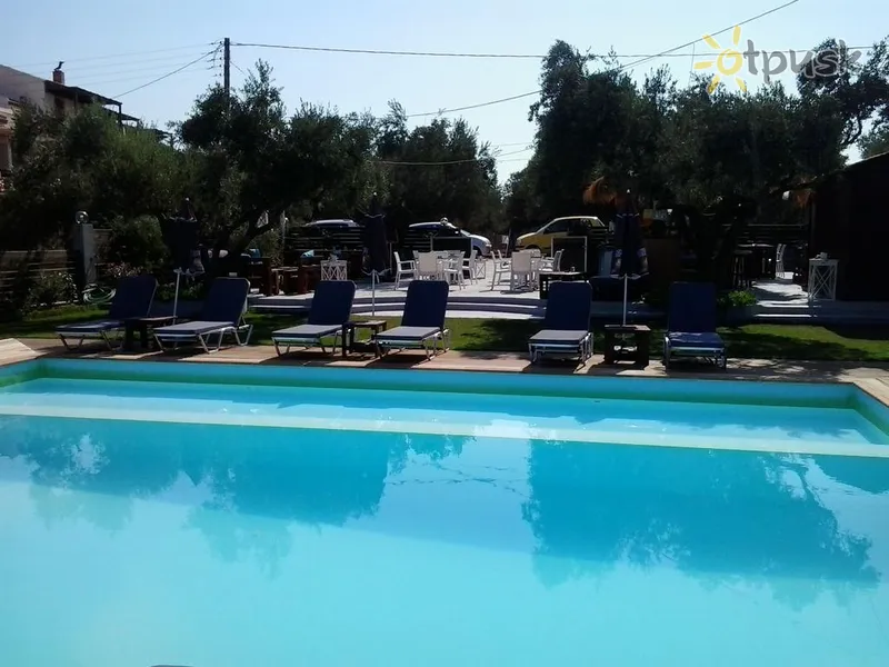 Фото отеля Valentina Apartments 3* о. Крит – Іракліон Греція екстер'єр та басейни