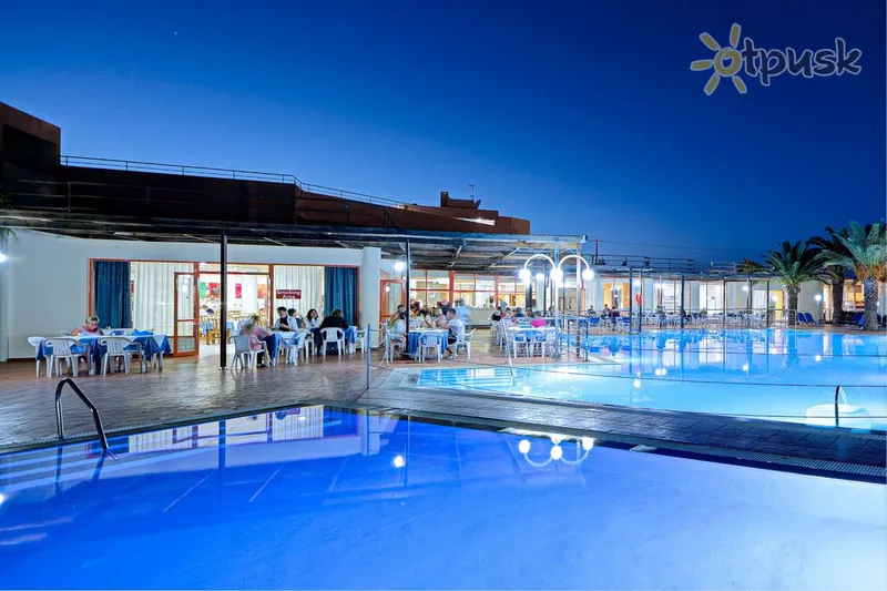 Фото отеля Rethymno Village Hotel 3* о. Крит – Ретимно Греція бари та ресторани