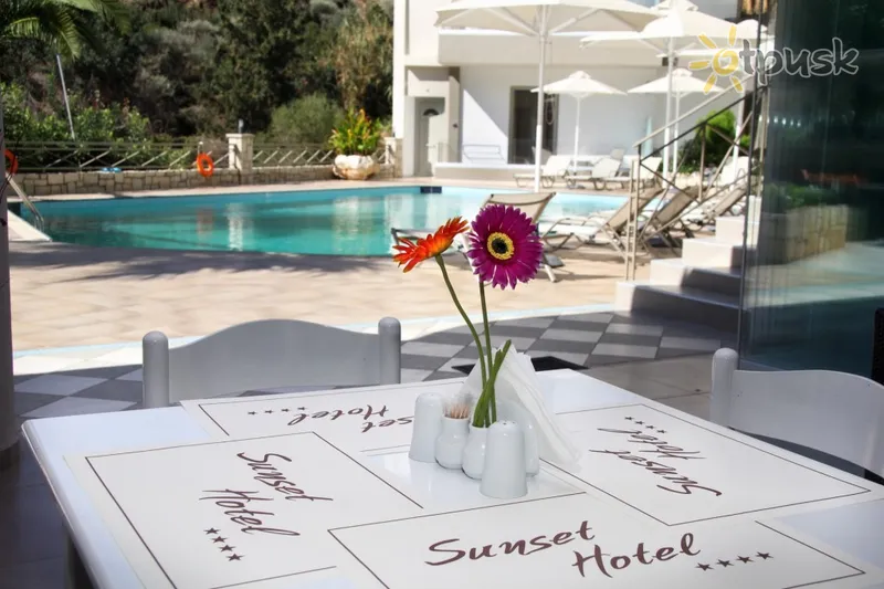 Фото отеля Sunset Hotel & Spa 4* Kreta – Retimnas Graikija barai ir restoranai