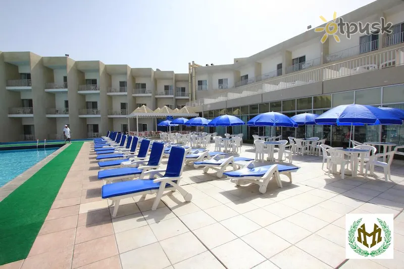 Фото отеля Beach Hotel Sharjah 3* Šārdža AAE ārpuse un baseini