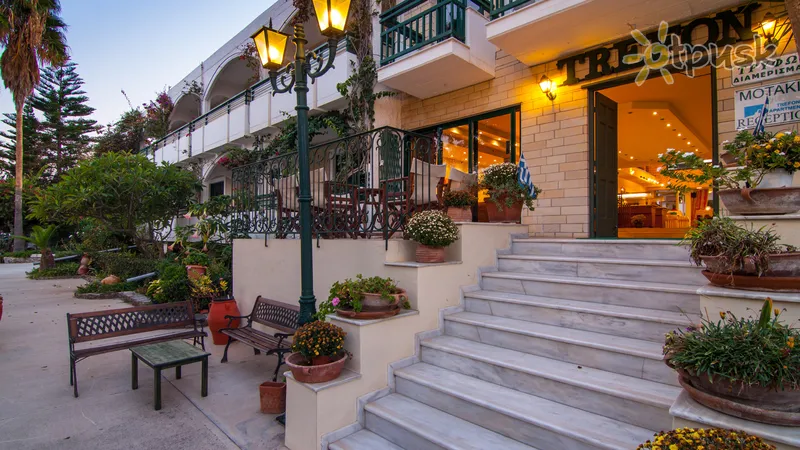 Фото отеля Trefon Apartment 3* о. Крит – Ретимно Греція екстер'єр та басейни