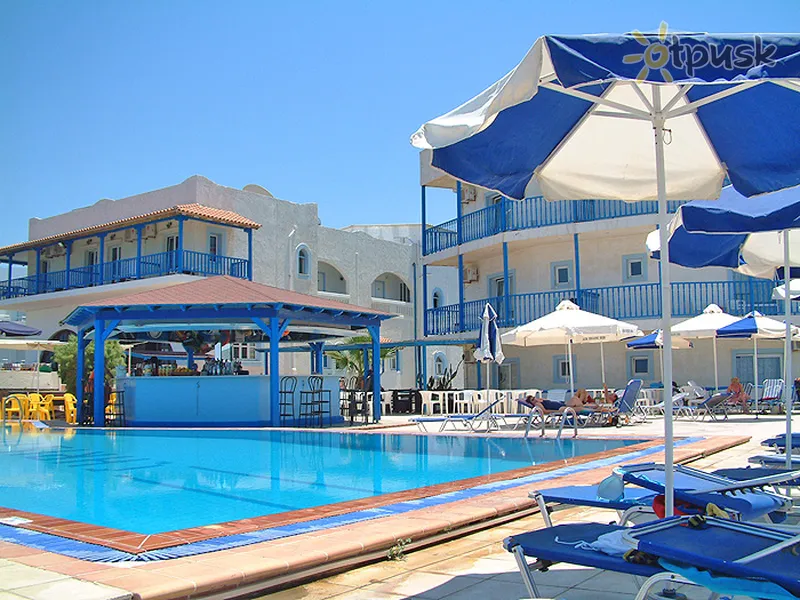 Фото отеля Christiana Beach Hotel 3* Kreta – Heraklionas Graikija išorė ir baseinai