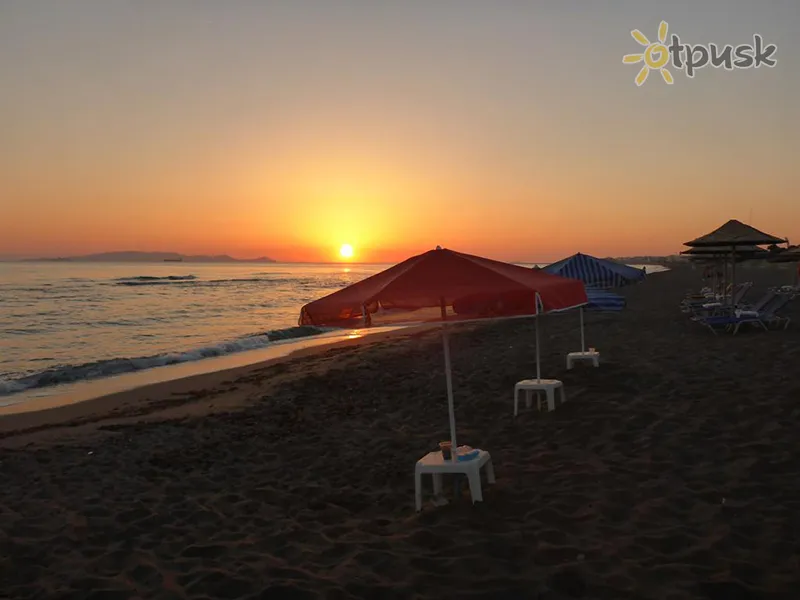 Фото отеля Sun Hotel 2* о. Крит – Іракліон Греція пляж
