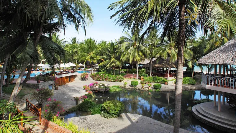 Фото отеля Saigon Mui Ne Resort 4* Фант'єт В'єтнам екстер'єр та басейни