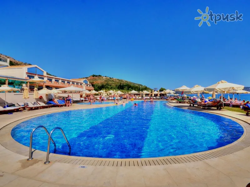 Фото отеля Kiani Beach Resort 5* Kreta – Chanija Graikija išorė ir baseinai