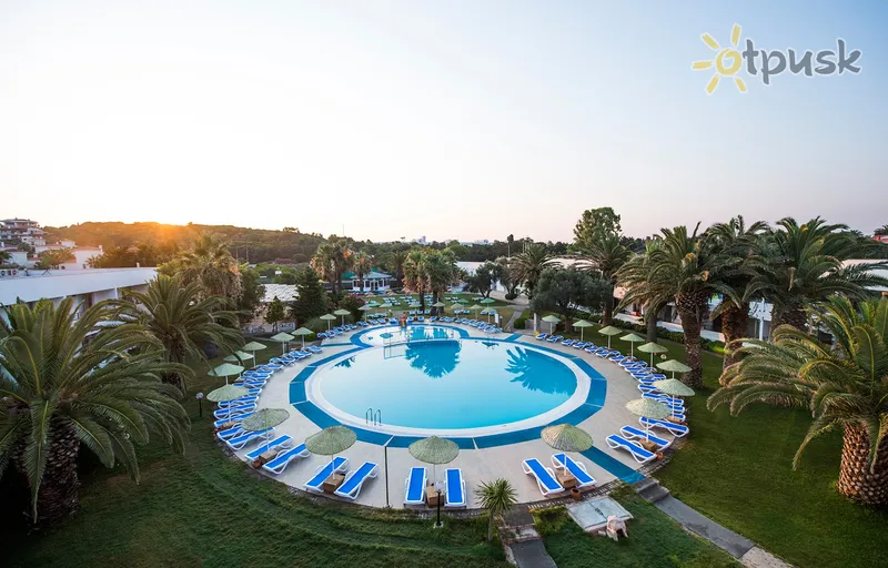 Фото отеля Altin Yunus Resort & Thermal Hotel 5* Cesme Turkija išorė ir baseinai