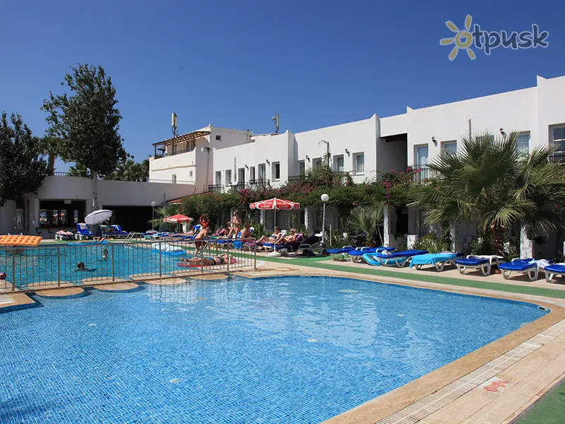 Фото отеля Baba Hotel 3* Бодрум Туреччина екстер'єр та басейни