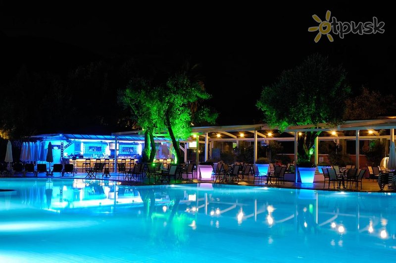 Фото отеля Belcekiz Beach Club 5* Фетхие Турция экстерьер и бассейны