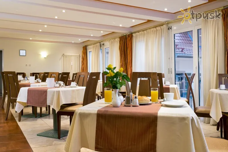 Фото отеля Meyerhof Hotel 3* Lörrach Vācija bāri un restorāni