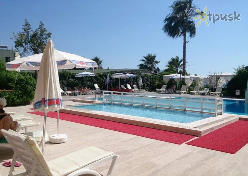 Фото отеля Ceren Hotel 3* Fethiye Turkija išorė ir baseinai