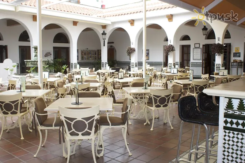 Фото отеля The Suites at Beverly Hills 3* par. Tenerife (Kanārijas) Spānija bāri un restorāni