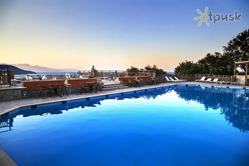 Фото отеля Elpida Hotel & Apartments 4* par. Krēta – Ajosnikolaosa Grieķija ārpuse un baseini