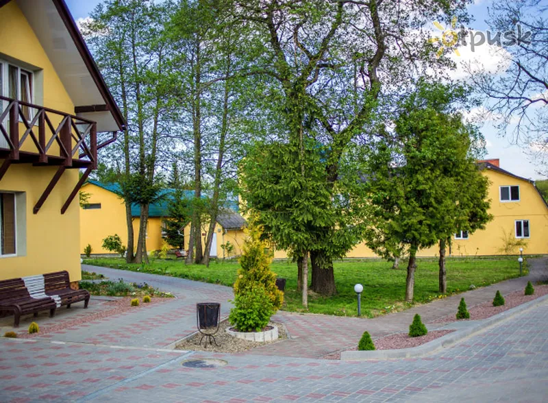 Фото отеля Санаторий Конвалия 2* Truskaveca Ukraina ārpuse un baseini