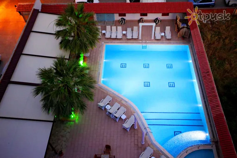Фото отеля Dabaklar Hotel 4* Кушадасы Турция экстерьер и бассейны
