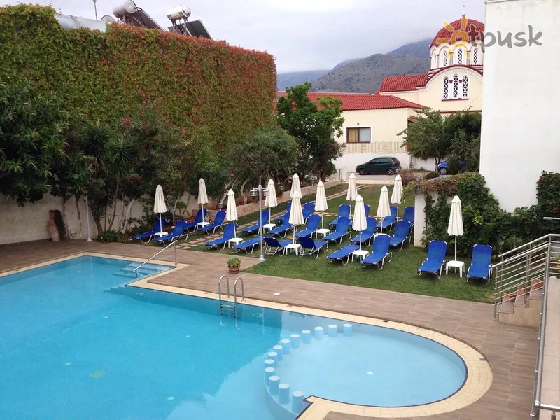 Фото отеля Tarra Hotel 3* par. Krēta – Hanija Grieķija ārpuse un baseini