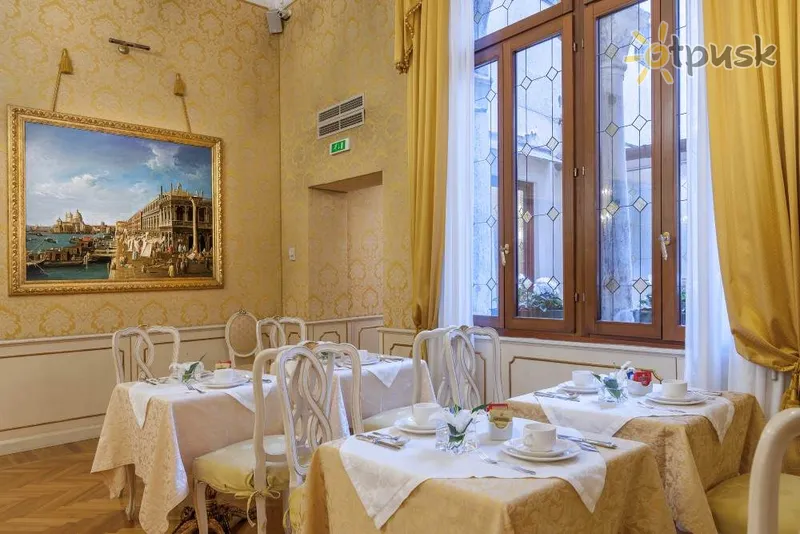 Фото отеля Antico Doge Hotel 3* Венеція Італія бари та ресторани