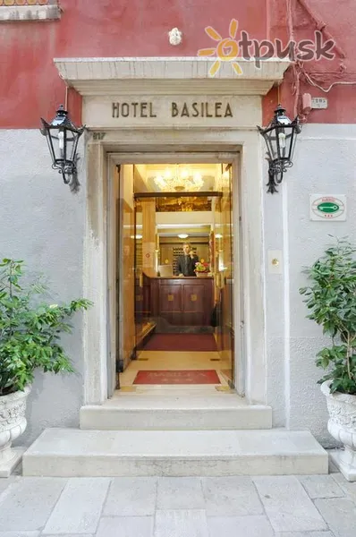 Фото отеля Basilea Hotel 3* Venecija Italija išorė ir baseinai