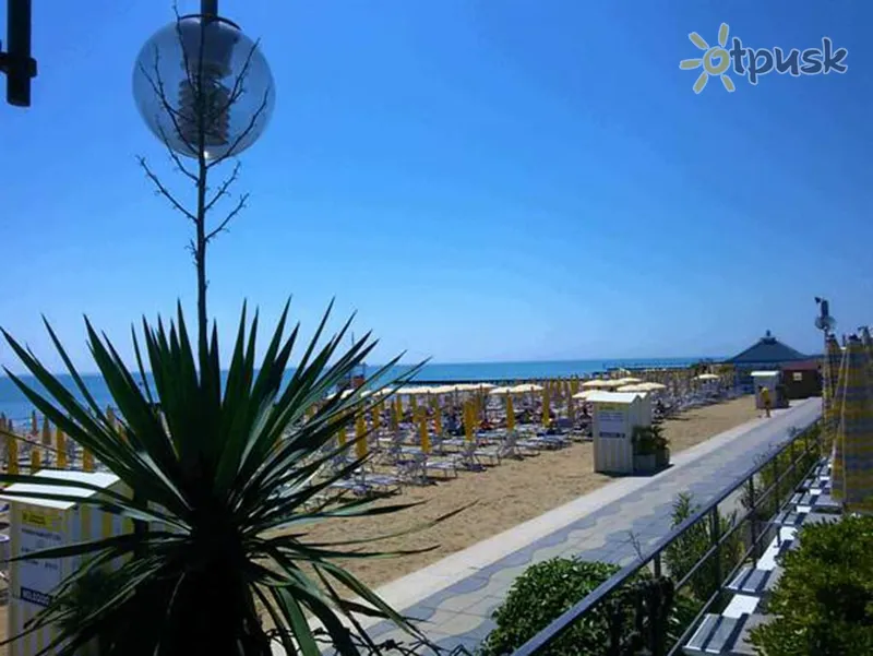 Фото отеля Anthony Hotel 4* Лидо Ди Езоло Италия пляж