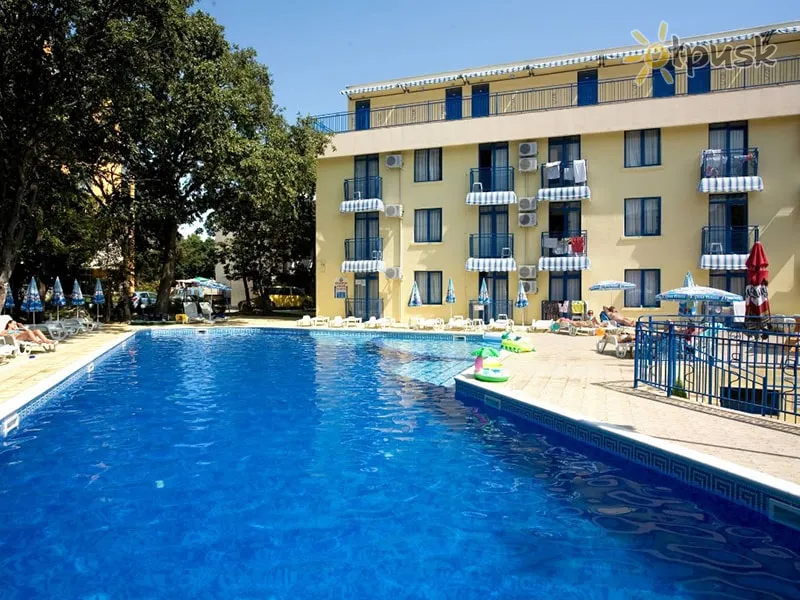 Фото отеля Blue Sky 3* Золоті піски Болгарія екстер'єр та басейни