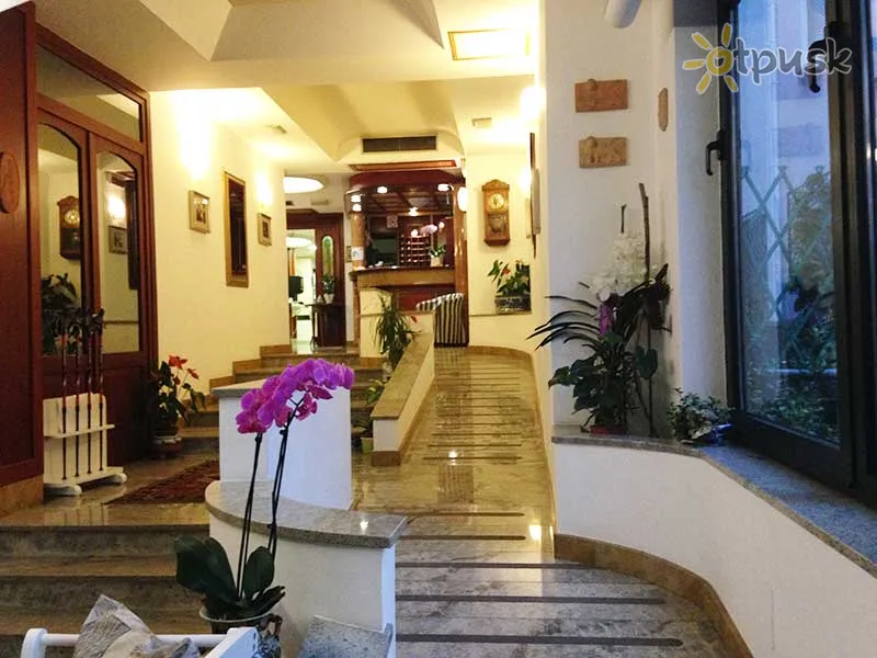 Фото отеля Marco Polo Hotel 3* Lido di Jesolo Itālija vestibils un interjers