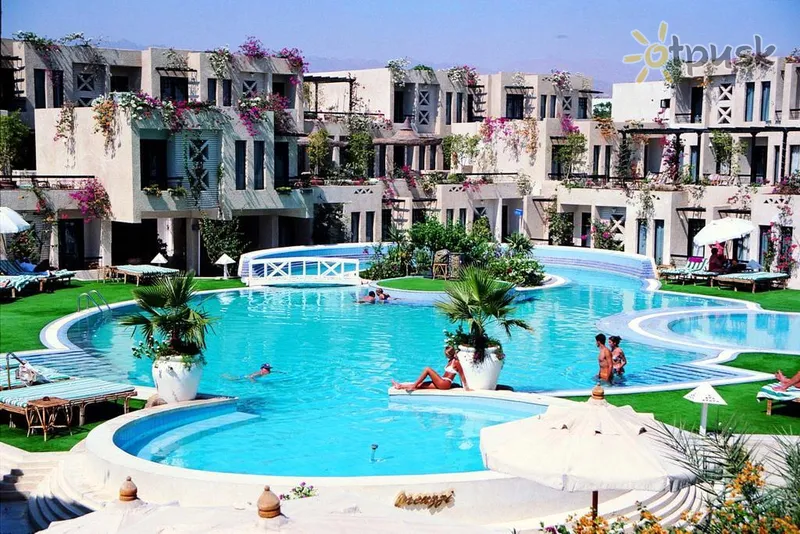 Фото отеля Kahramana Hotel 3* Шарм ель шейх Єгипет екстер'єр та басейни