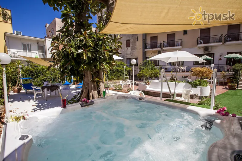 Фото отеля Conte Hotel 3* о. Іскья Італія екстер'єр та басейни