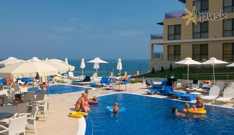 Фото отеля Byala Beach Resort 4* Byala Bulgarija išorė ir baseinai
