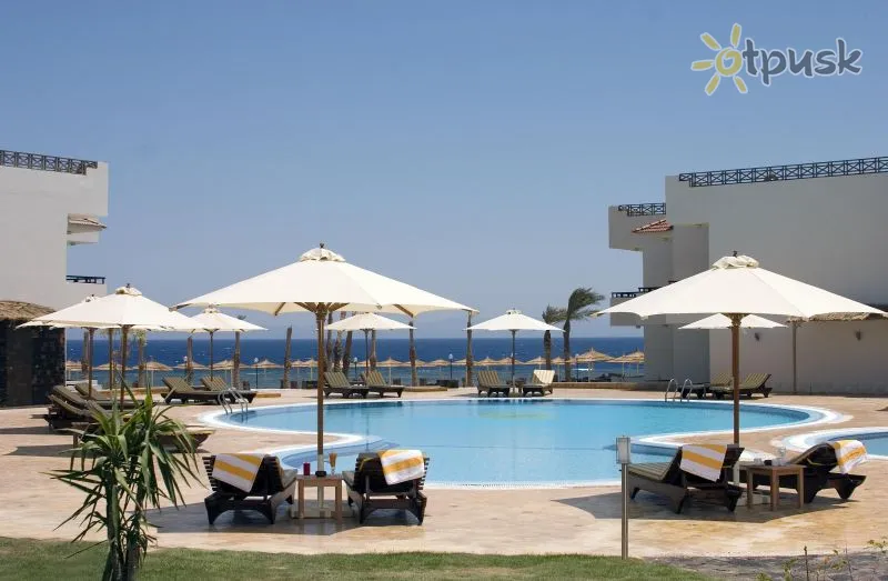 Фото отеля Sea Sun Hotel 4* Dahabas Egiptas išorė ir baseinai