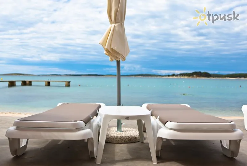 Фото отеля Ai Pini Resort 3* Медулін Хорватія пляж