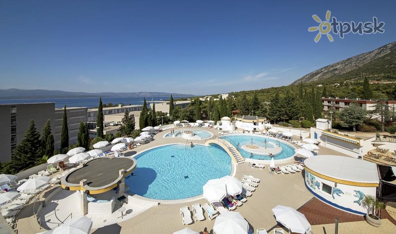 Фото отеля Bluesun Hotel Bonaca 3* о. Брач Хорватия экстерьер и бассейны