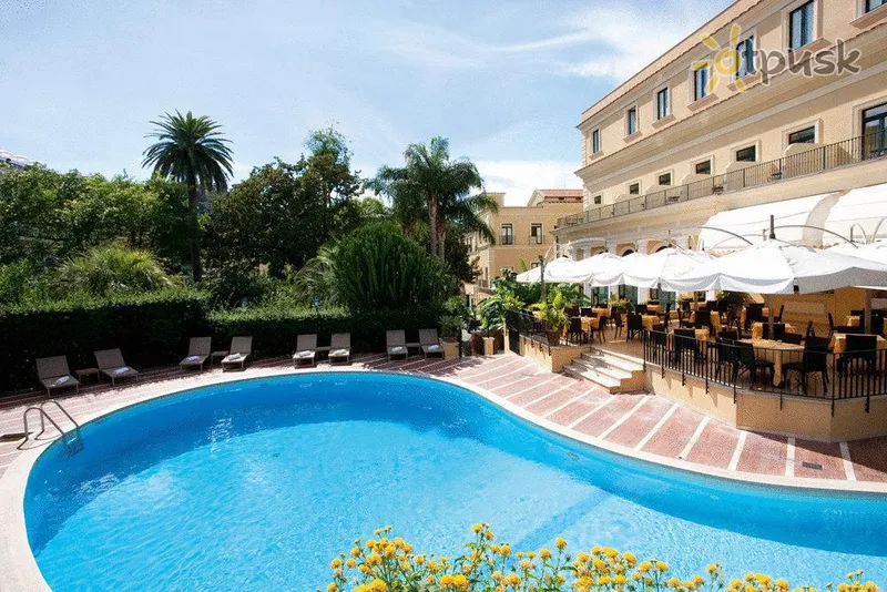 Фото отеля Imperial hotel Tramontano 4* Sorentas Italija išorė ir baseinai