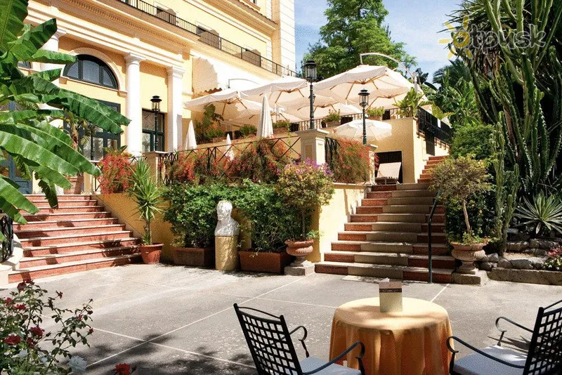 Фото отеля Imperial hotel Tramontano 4* Сорренто Италия экстерьер и бассейны