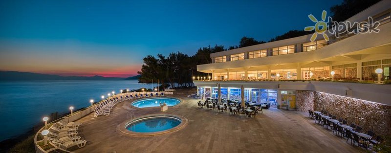 Фото отеля Adriatiq Resort Fontana 2* par. Hvara Horvātija ārpuse un baseini