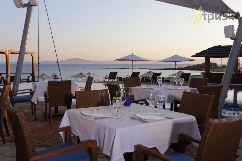 Фото отеля Almira Hotel 3* Peloponēsa Grieķija bāri un restorāni