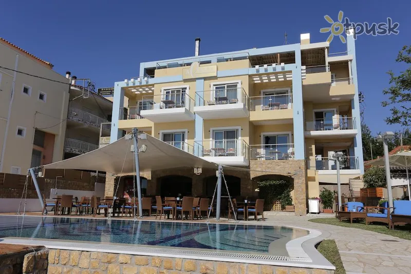 Фото отеля Almira Hotel 3* Peloponēsa Grieķija ārpuse un baseini