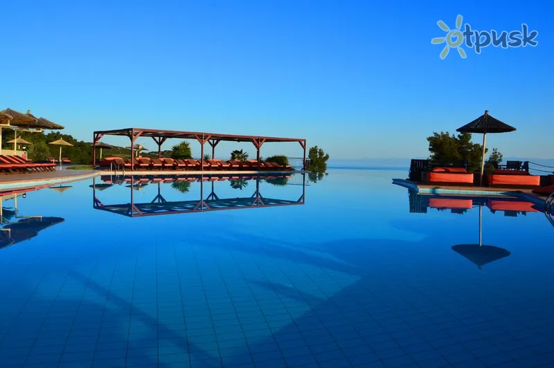 Фото отеля Alia Palace Luxury Hotel & Villas 5* Chalkidikė – Kasandra Graikija išorė ir baseinai