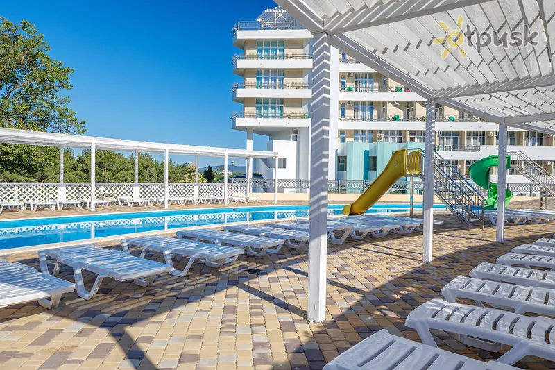 Фото отеля Alean Family Resort & Spa Biarritz 4* Геленджик росія екстер'єр та басейни