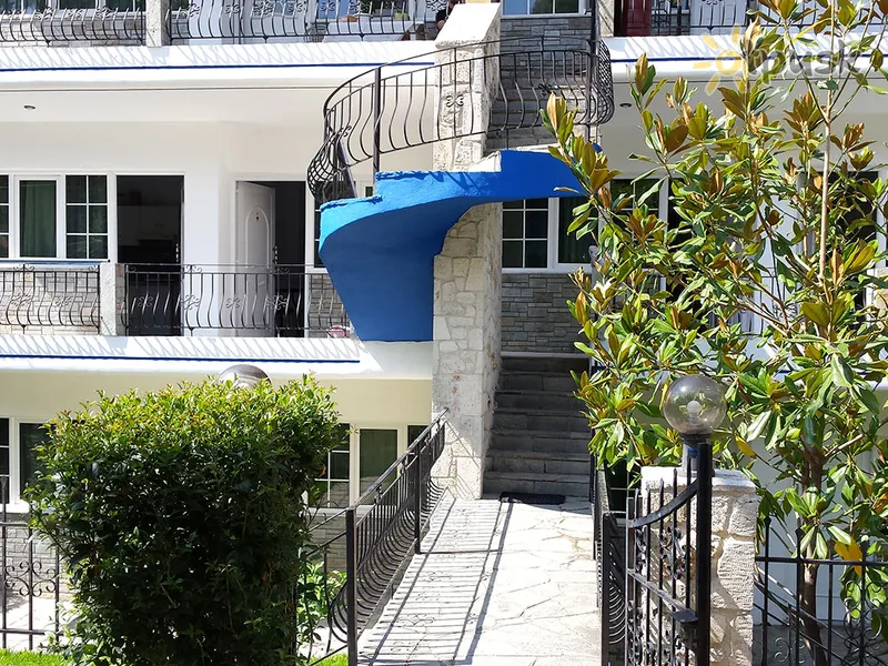Фото отеля Blue Block Apartments 2* Halkidiki — Kasandra Grieķija ārpuse un baseini