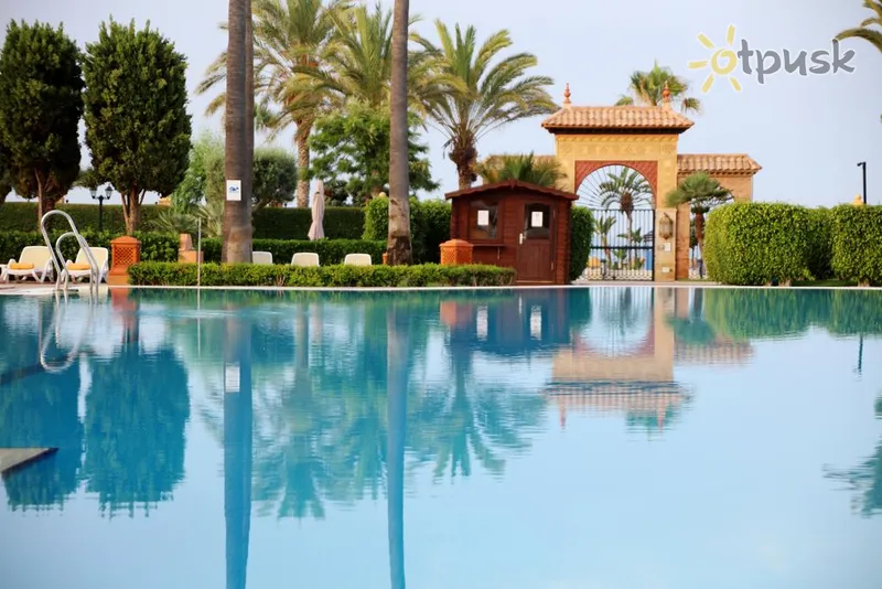 Фото отеля Iberostar Malaga Playa 4* Коста Дель Соль Испания экстерьер и бассейны