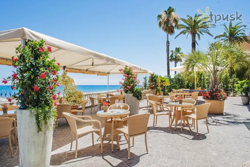 Фото отеля Golfo E Palme 3* Діано Маріна Італія бари та ресторани