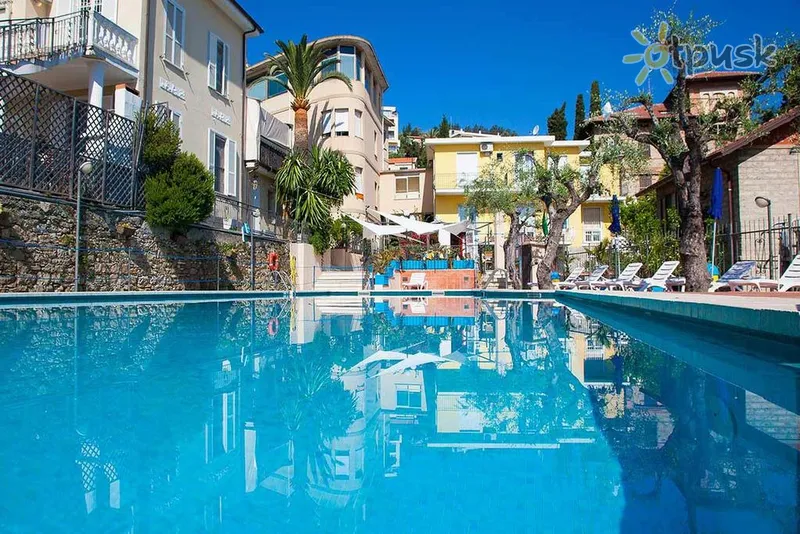 Фото отеля Villa Igea Hotel 3* Diano Marina Italija išorė ir baseinai