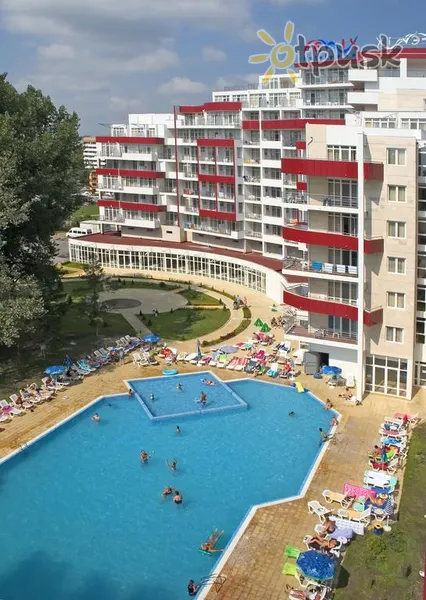 Фото отеля Fenix Hotel 4* Saulainā pludmale Bulgārija ārpuse un baseini