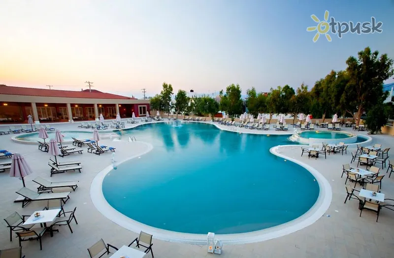 Фото отеля Alkyon Resort Hotel & Spa 5* Пелопоннес Греция экстерьер и бассейны