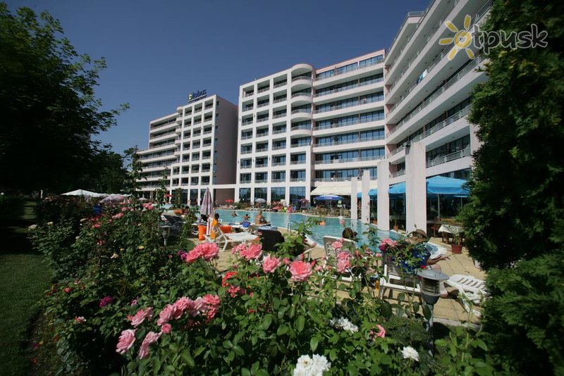 Фото отеля Globus Hotel 4* Солнечный берег Болгария экстерьер и бассейны