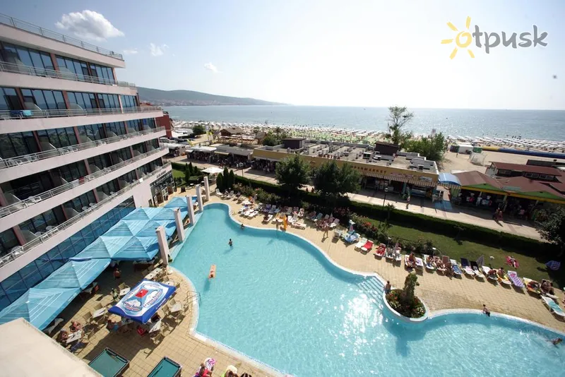 Фото отеля Globus Hotel 4* Saulainā pludmale Bulgārija ārpuse un baseini